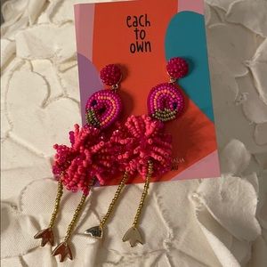Flamingo earrings NWT